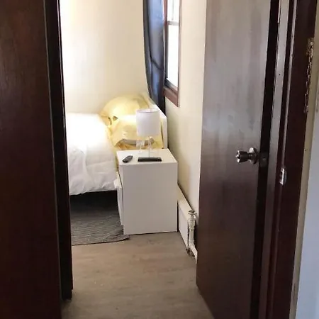 Cozy Room With Private Bathroom New York Exterior photo