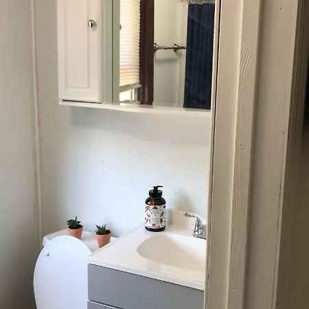 Cozy Room With Private Bathroom New York Exterior photo